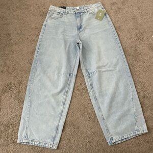 H&M Barrel Leg Jeans